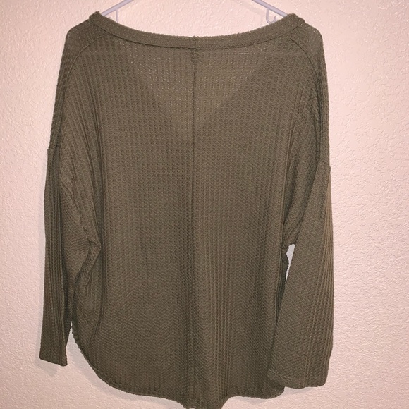 Army green crop sweater by forever21 size Medium - Picture 4 of 6